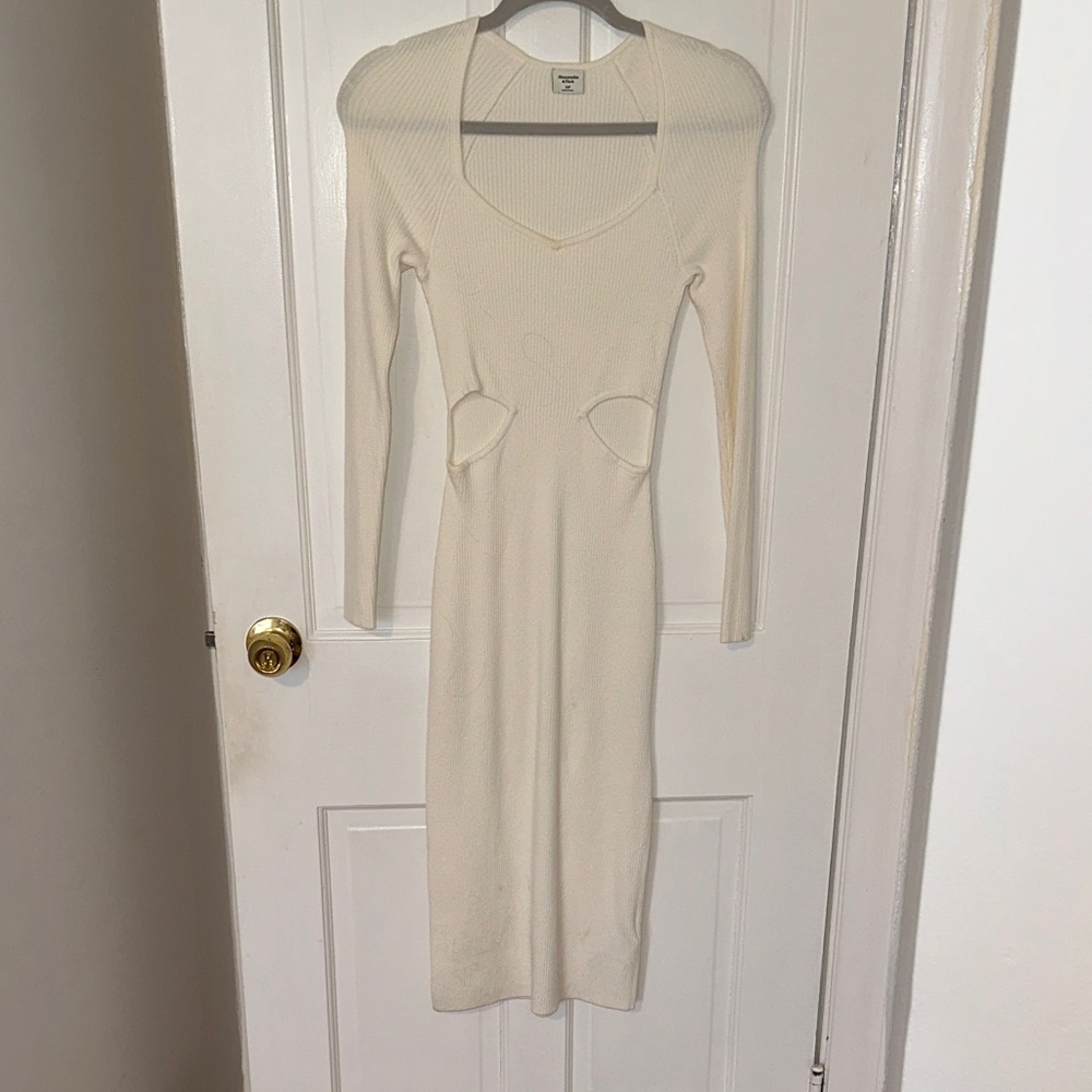 Abercrombie & Fitch Cream Ribbed Long-Sleeve Cutout Midi Dress